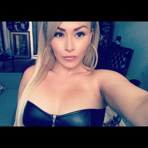 Meet your Posher, Heidi